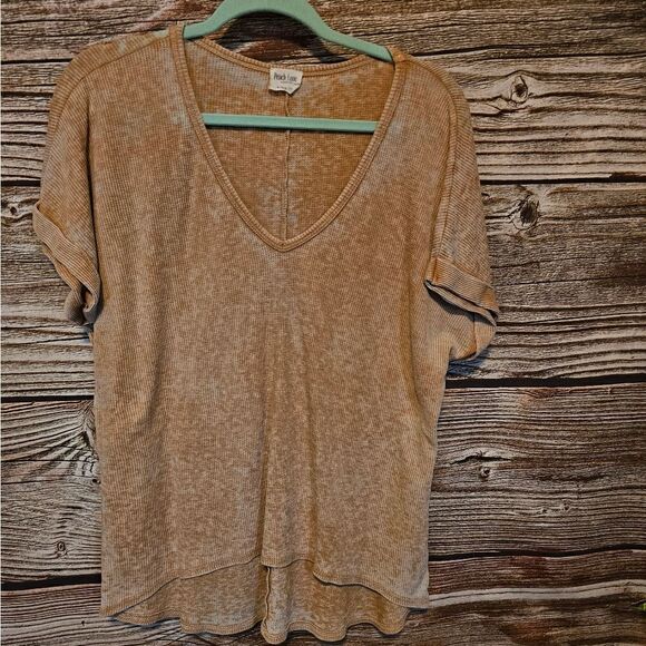 Peach Love CA short Sleeve top Women's small cream/ lt burnt orange Pre-owned - Picture 1 of 3
